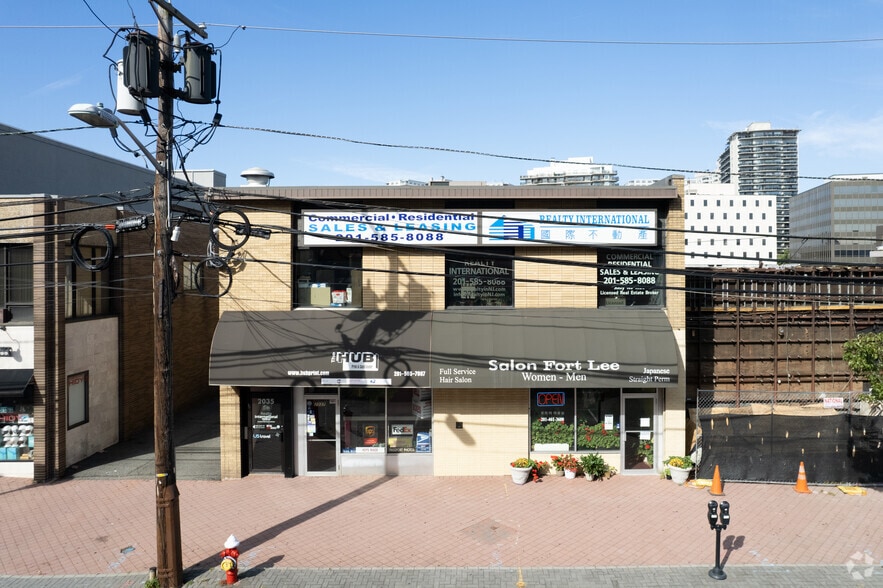 More Photos Of 2035 Lemoine Ave, Fort Lee Storefront Retail Office For Lease