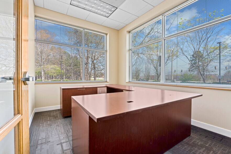 More Photos Of 326 Ga-314 Hwy, Fayetteville Bank For Sale
