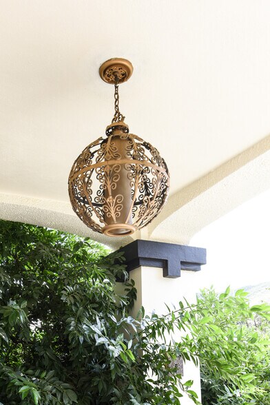 More Photos Of 200 E Vista St, Bisbee Movie Radio TVStudio For Sale