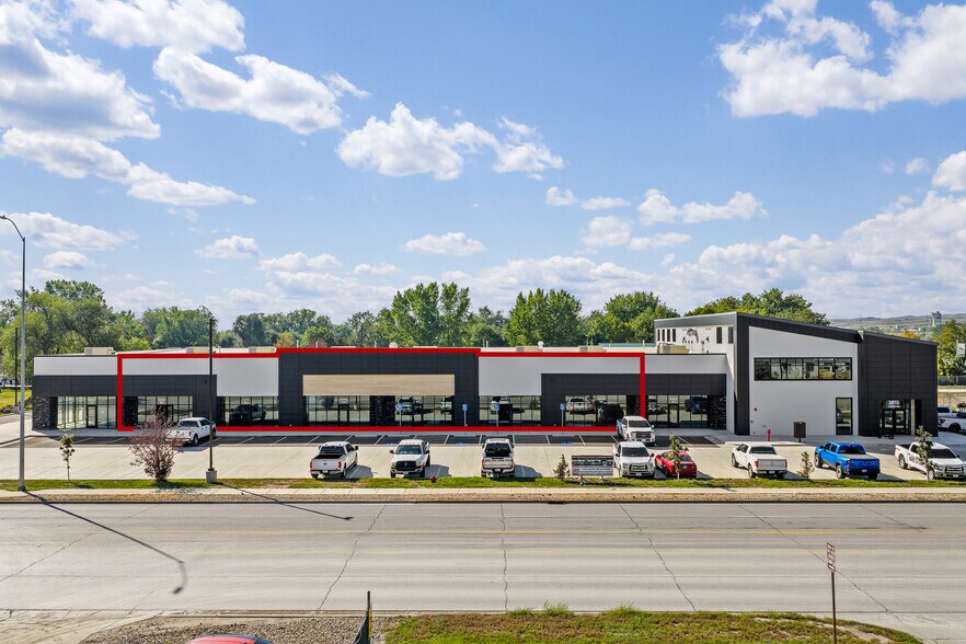 Primary Photo Of 2515 E Saint Patrick St, Rapid City Storefront Retail Office For Lease