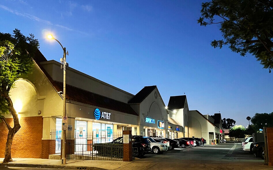 More Photos Of 3607-3629 S Vermont Ave, Los Angeles Unknown For Lease