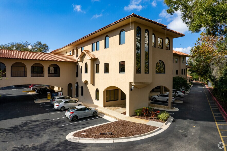 More Photos Of 7575 Dr Phillips Blvd, Orlando Office For Lease