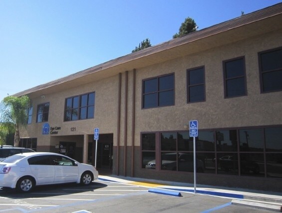 More Photos Of 121 W Whittier Blvd, La Habra Medical For Lease