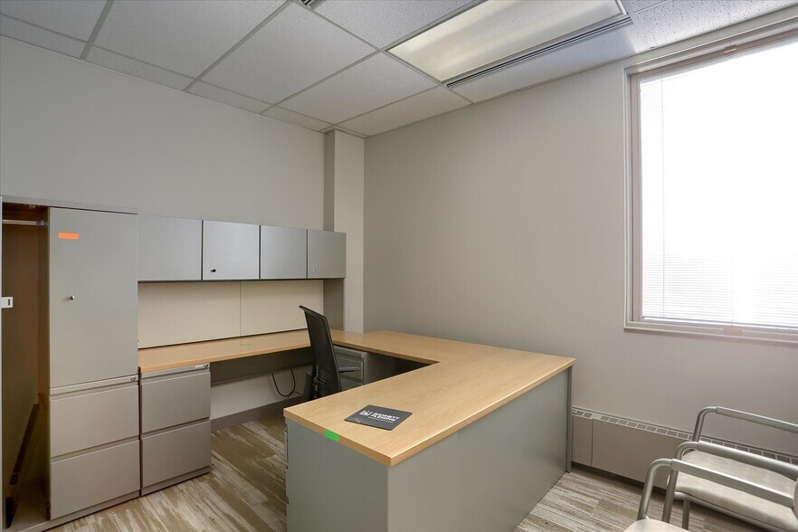 More Photos Of 202 Senate Ave, Camp Hill Office For Sale