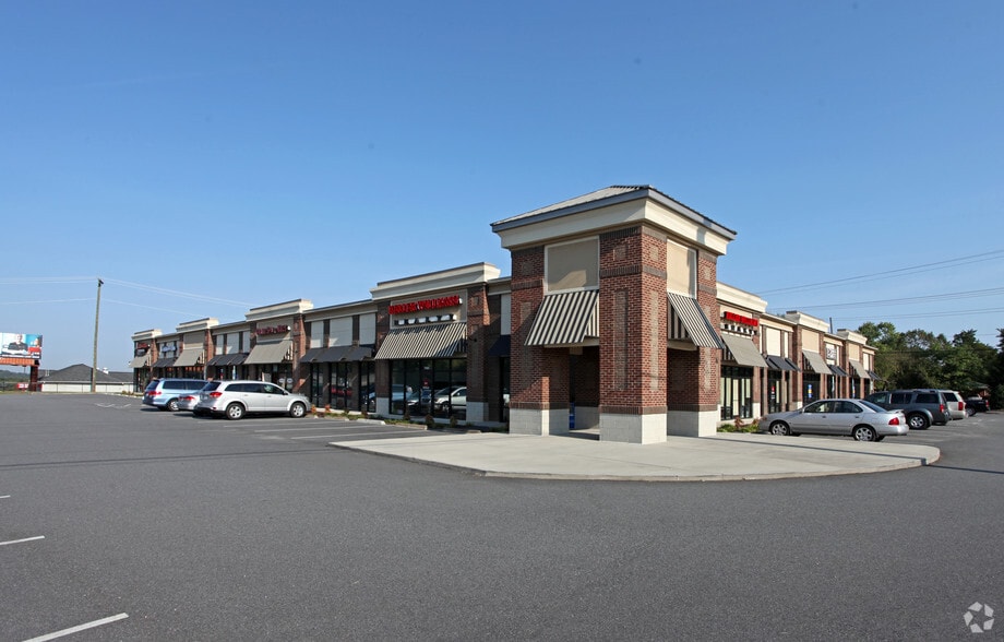 Primary Photo Of 117 N Pilot Knob Rd, Denver Unknown For Lease