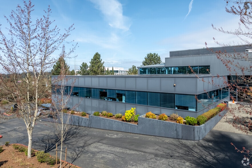 More Photos Of 3600 136th Pl SE, Bellevue Office For Sale