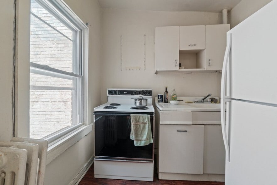 More Photos Of , Baltimore Multifamily For Sale