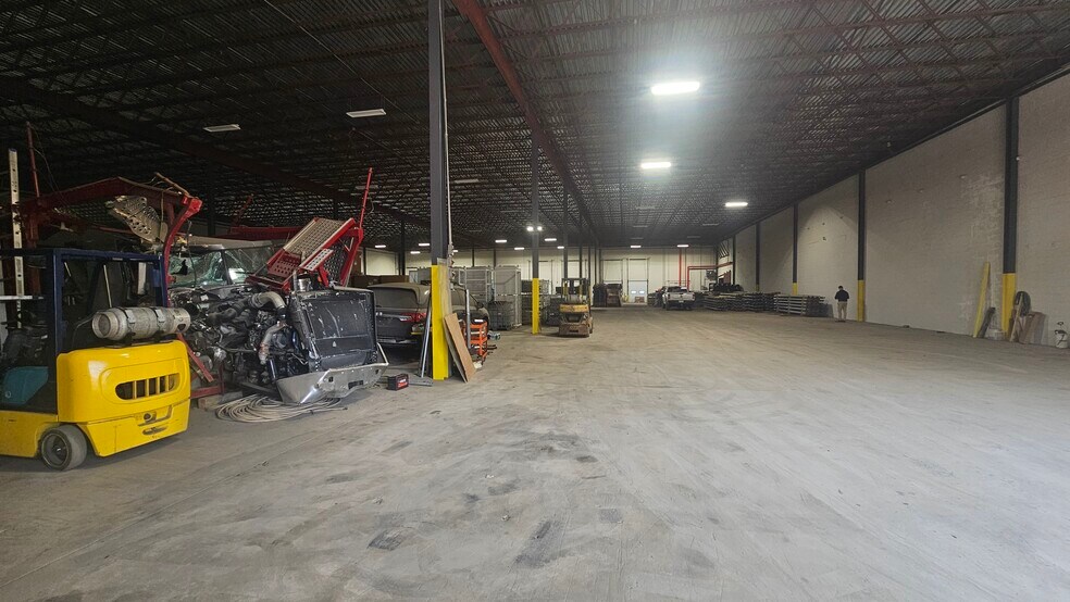 More Photos Of 100 Fair St, Brockport Warehouse For Lease