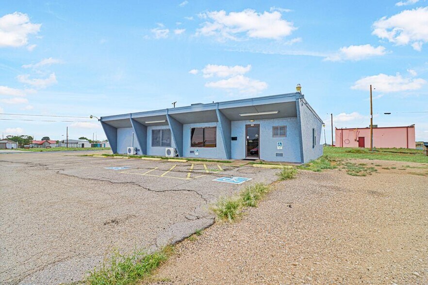 Primary Photo Of 406 S Jackson Ave, Odessa Lodge Meeting Hall For Lease