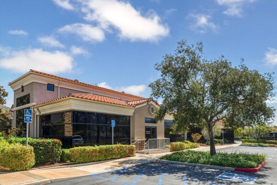 More Photos Of 3215 Old Conejo Rd, Newbury Park Medical For Sale
