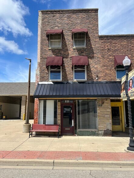 More Photos Of 111-113 N Shiawassee St, Corunna Storefront Retail Residential For Sale