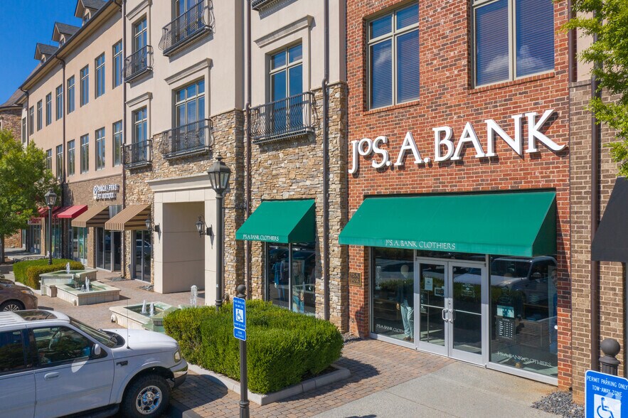 More Photos Of 5201 Peachtree Pky, Norcross Unknown For Lease