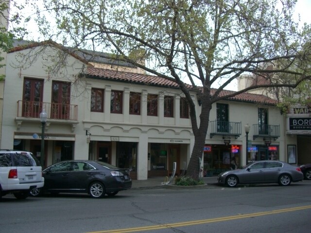 More Photos Of 460-476 University Ave, Palo Alto Storefront Retail Office For Lease