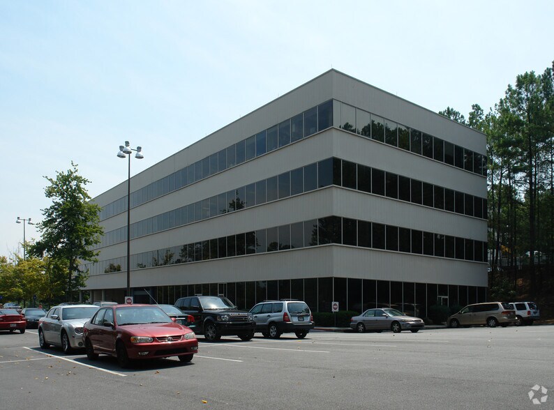 More Photos Of 2300 Henderson Mill Rd NE, Atlanta Office For Sale