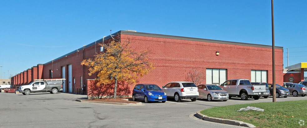 More Photos Of 261 Martindale Rd, St Catharines General Retail For Lease
