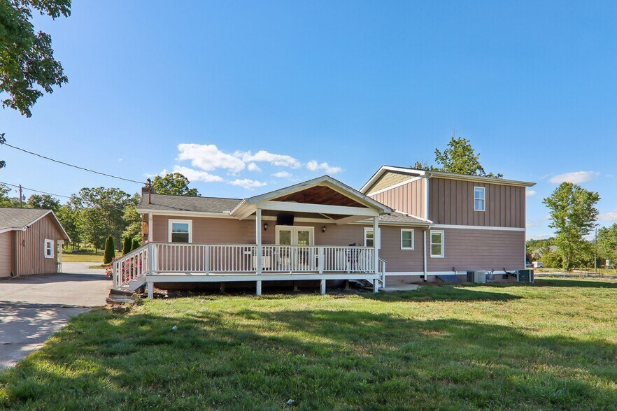 More Photos Of 1448 Cane Creek Rd, Fletcher Specialty For Sale