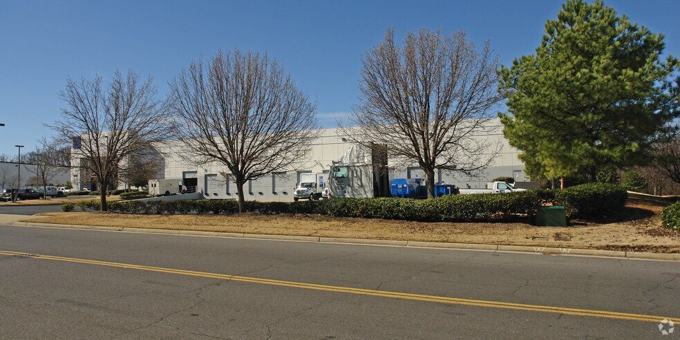 More Photos Of 4539 Distriplex Cv, Memphis Distribution For Lease