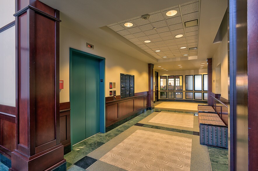 More Photos Of 16701 SE McGillivray Blvd, Vancouver Office For Lease