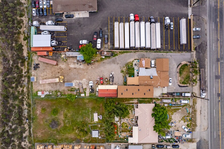 More Photos Of 18642 Cajon Blvd, San Bernardino Warehouse For Sale
