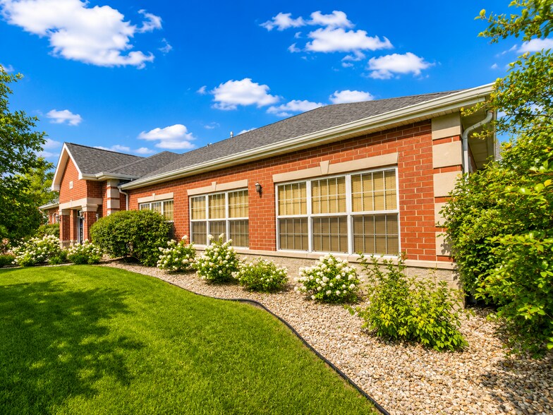 More Photos Of 11504 183rd Pl, Orland Park Office For Sale