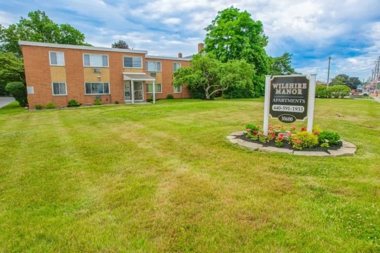 More Photos Of 30600 Euclid Ave, Wickliffe Apartments For Sale