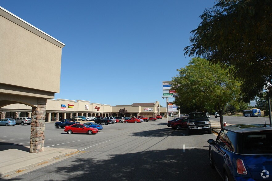 More Photos Of 2465 N Main St, Sunset Unknown For Lease