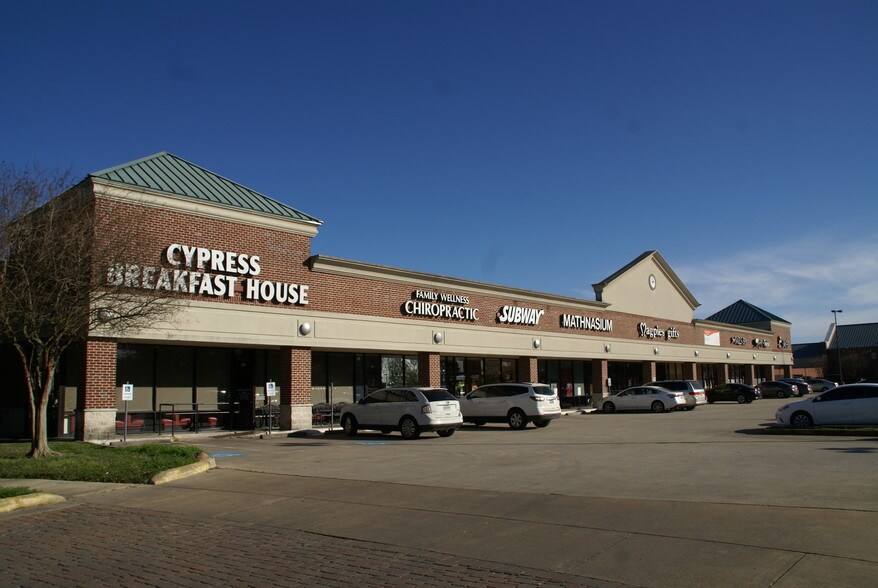 More Photos Of 12344 Barker Cypress Rd, Cypress Storefront Retail Office For Lease