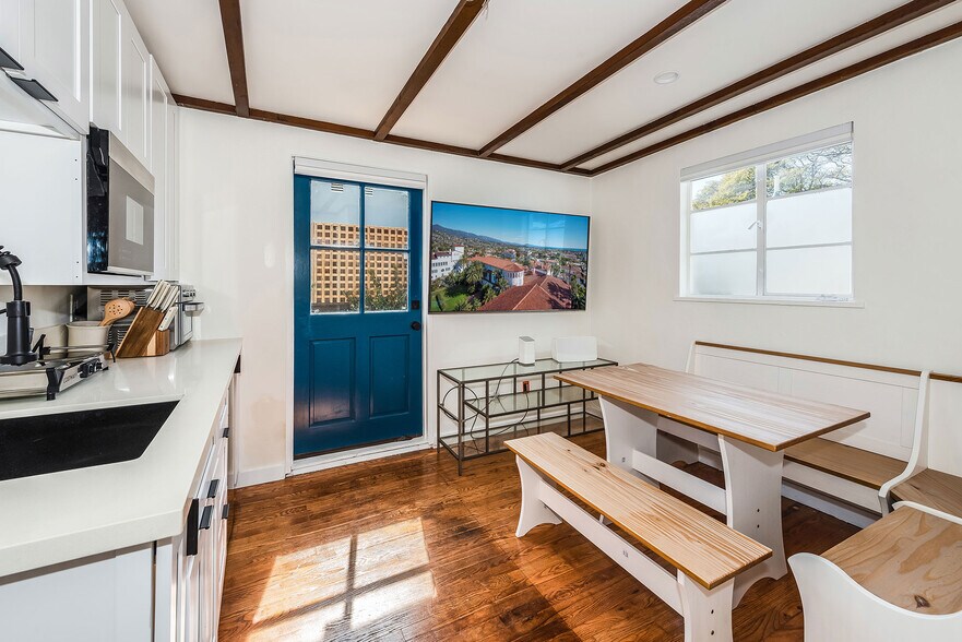More Photos Of 208 S Voluntario St, Santa Barbara Apartments For Sale