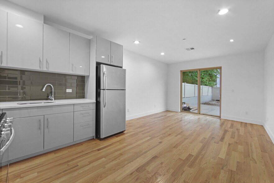 More Photos Of 882 Metropolitan Ave, Brooklyn Multifamily For Sale