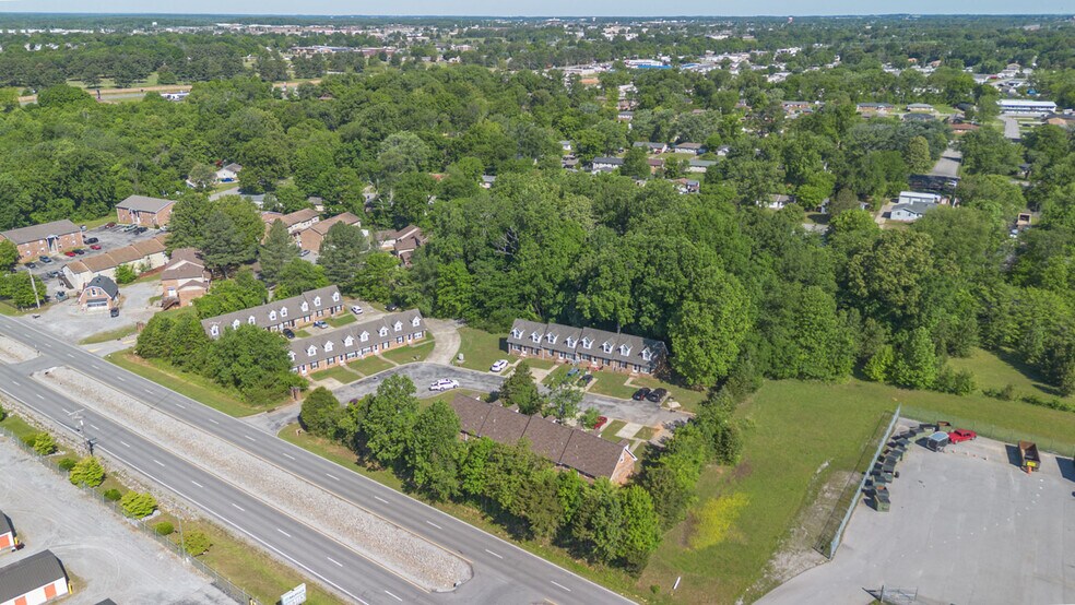More Photos Of 279B Harrier ct, Clarksville Apartments For Sale