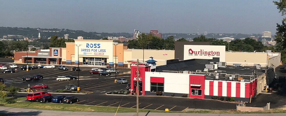 More Photos Of 1301-1315 Monmouth St, Newport Unknown For Lease