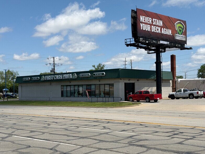 Primary Photo Of 3301 S East St, Indianapolis Flex For Sale