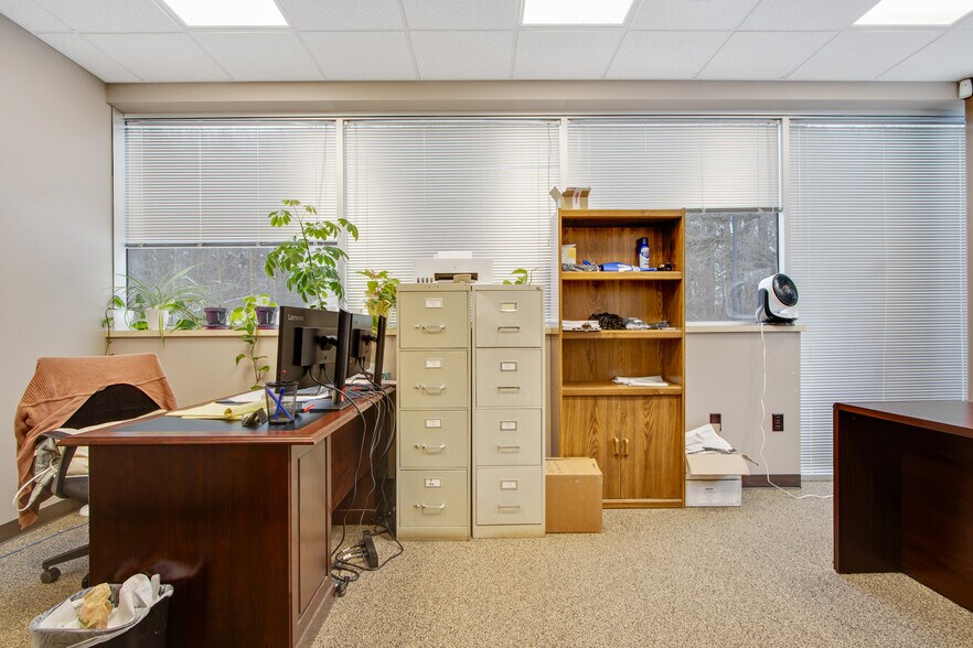 More Photos Of 60 Bryant Woods S, Amherst Medical For Sale