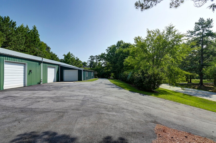 More Photos Of 1901 Hollingshed Rd, Irmo Warehouse For Sale