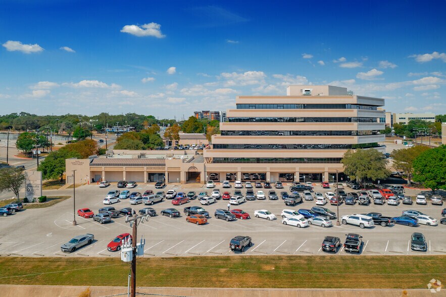 More Photos Of 5282 Medical Dr, San Antonio Medical For Lease