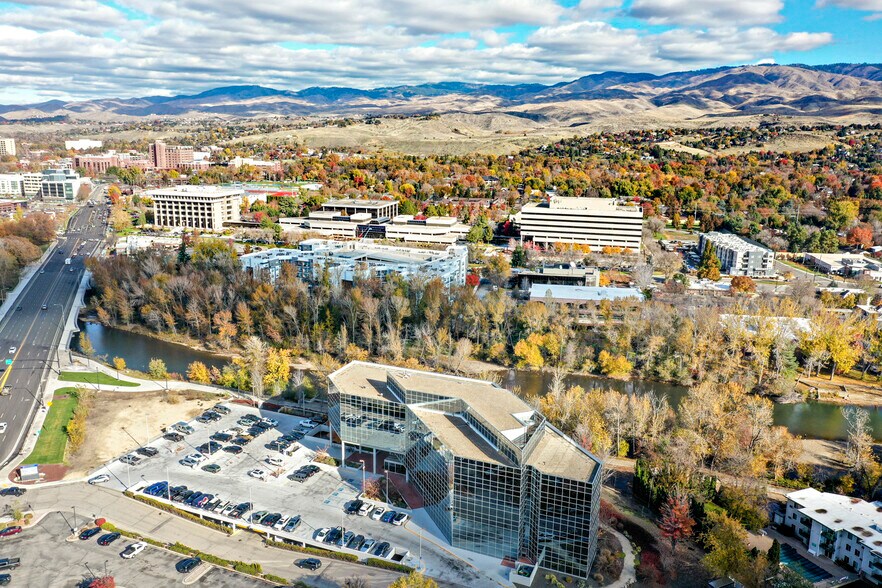 More Photos Of 815 Park Blvd, Boise Office For Lease