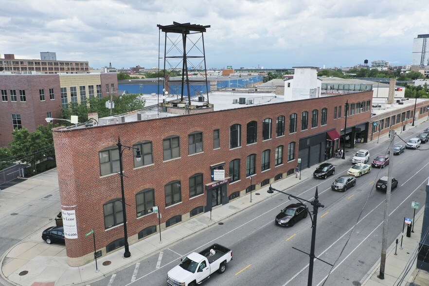 More Photos Of 1000 N Halsted St, Chicago Loft Creative Space For Lease