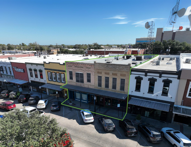 Primary Photo Of 107-109 N Main St, Bryan Restaurant For Sale