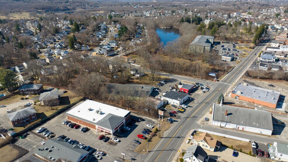 More Photos Of 510 Meriden Rd, Waterbury Auto Repair For Sale