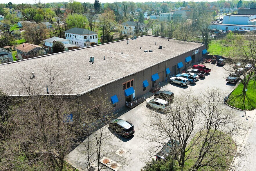 Primary Photo Of 1017 Leslie Ave, Catonsville Service For Sale