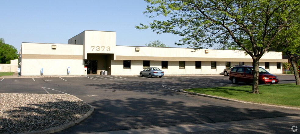 More Photos Of 7373 147th St W, Apple Valley Medical For Lease