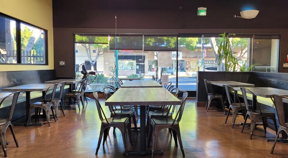 More Photos Of 9225 Las Tunas Dr, Temple City Storefront For Sale