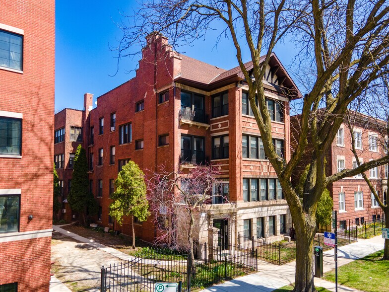 More Photos Of , Chicago Multifamily For Sale