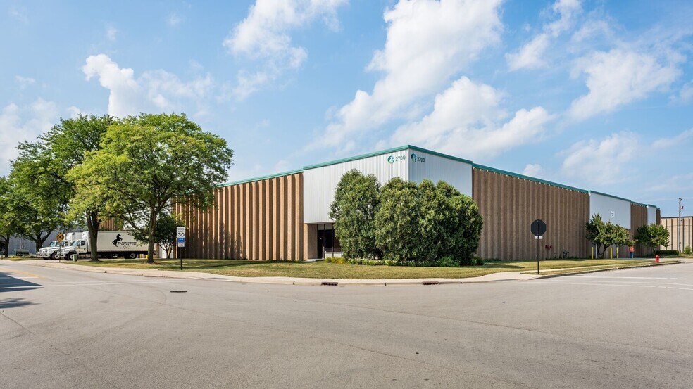 More Photos Of 1301-1401 Mark St, Elk Grove Village Unknown For Lease