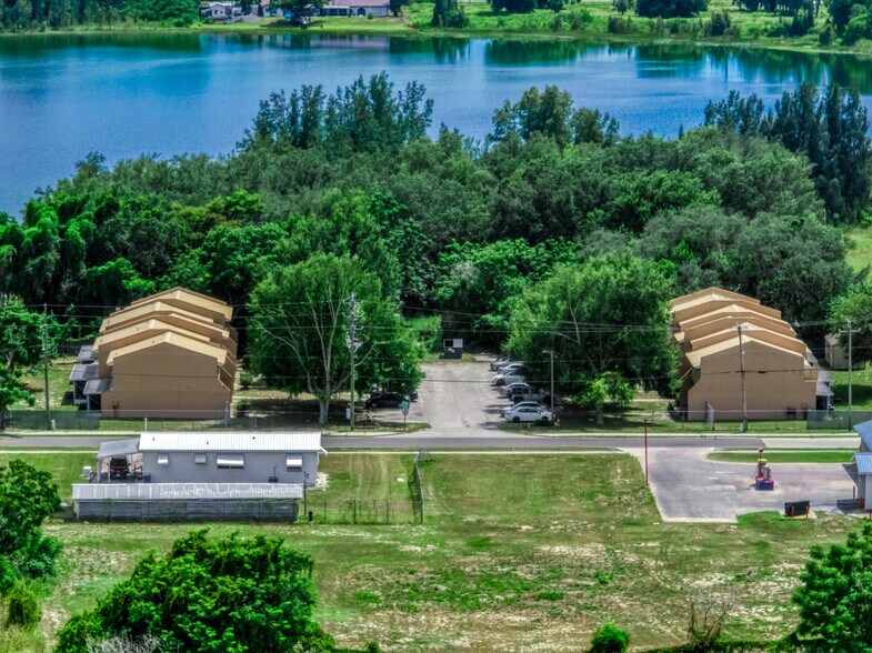 Primary Photo Of 1000 S Lake Anoka Blvd, Avon Park Multifamily For Sale