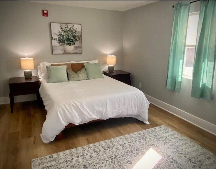 More Photos Of 11 E Main St, Marlton Storefront Retail Residential For Sale