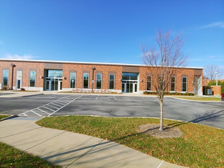 More Photos Of 310 Innovation Blvd, State College Office For Lease