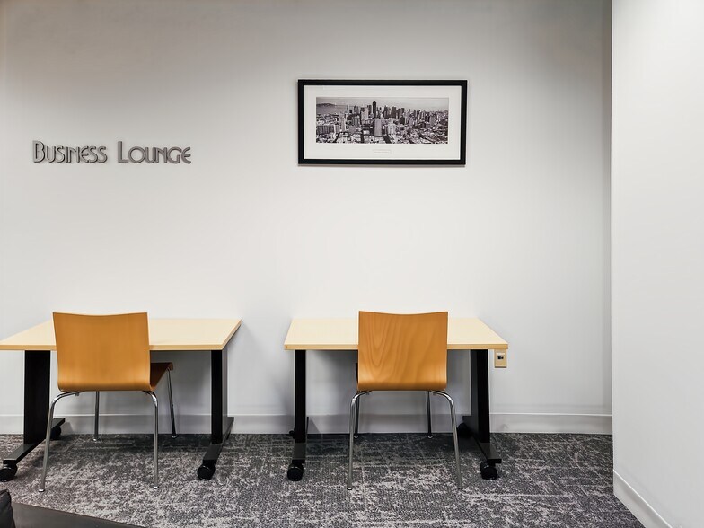 More Photos Of 111 Westport Plaza Dr, Saint Louis Coworking Space