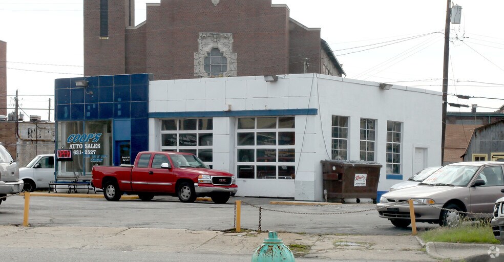 More Photos Of 1015 Virginia Ave, Indianapolis Auto Repair For Lease
