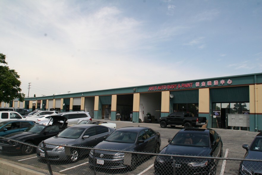 More Photos Of 9237 Lower Azusa Rd, Temple City Warehouse For Lease